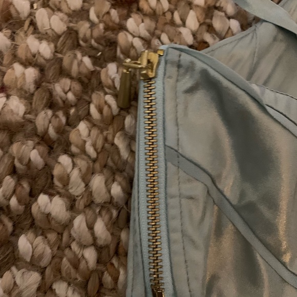 New Kimchi blue crop bra - Picture 3 of 5